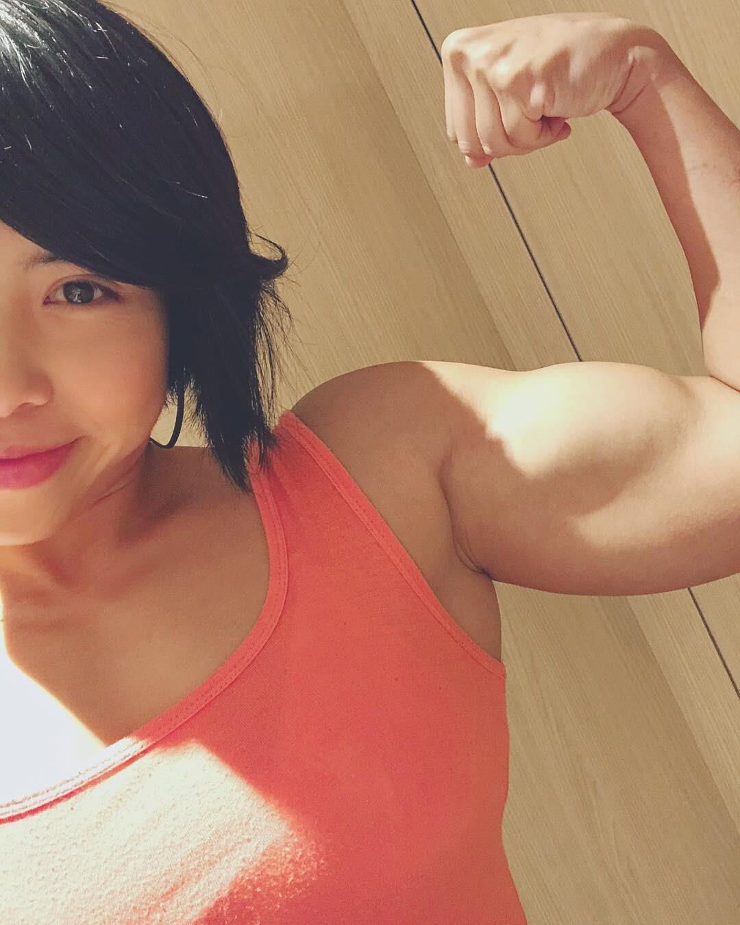 Chicas musculares al azar