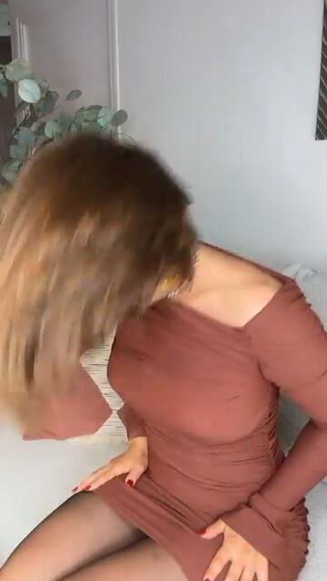 Laetitia lacourt cheveux parfaits