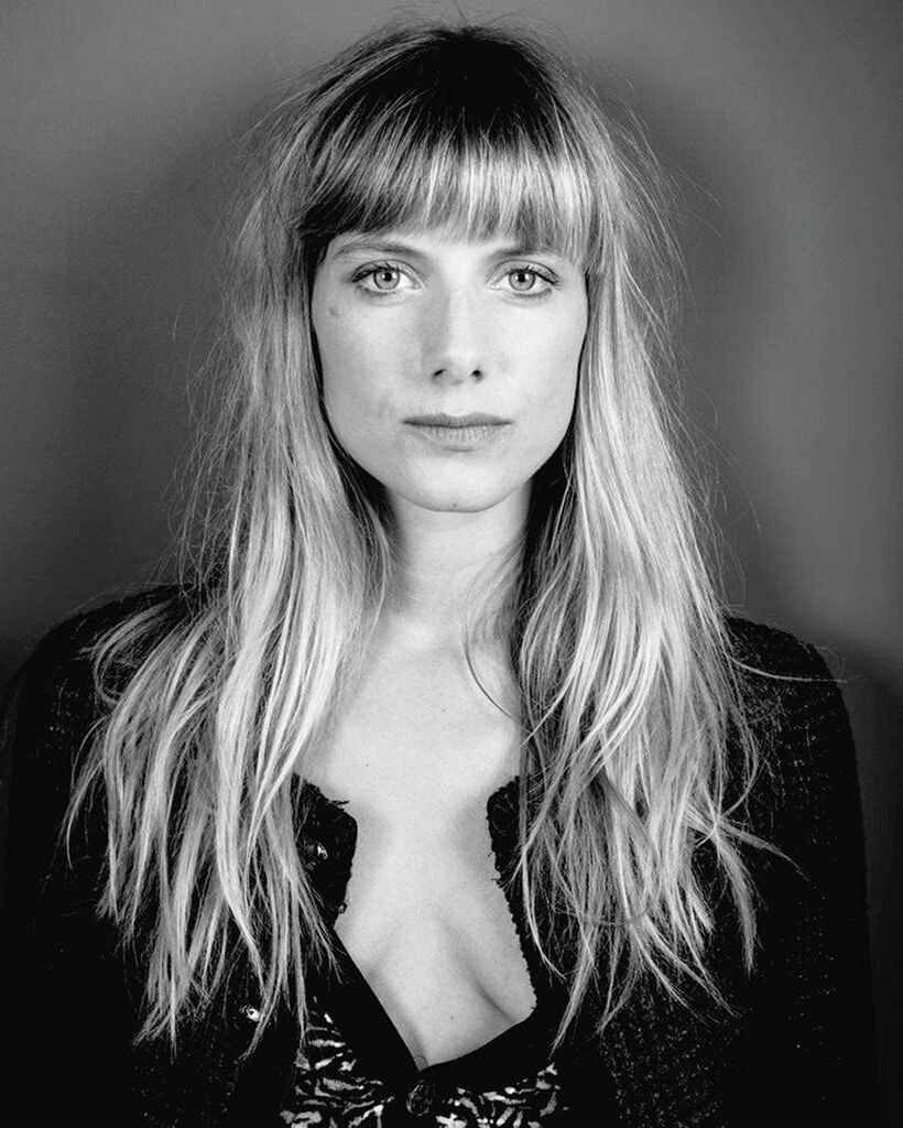 Melanie Laurent Hair parfaits
