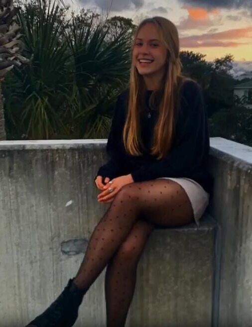 Amateurs dans des collants