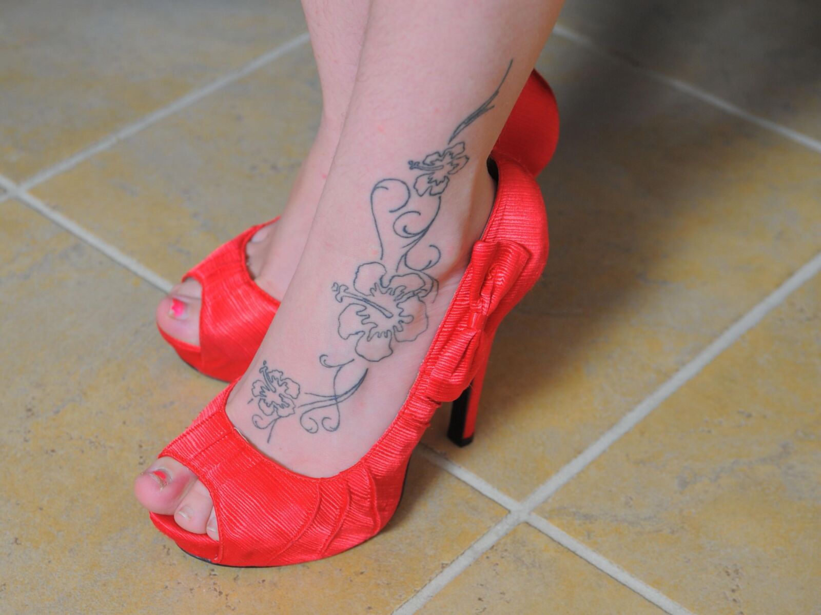 Ferts nus avec des chaussures