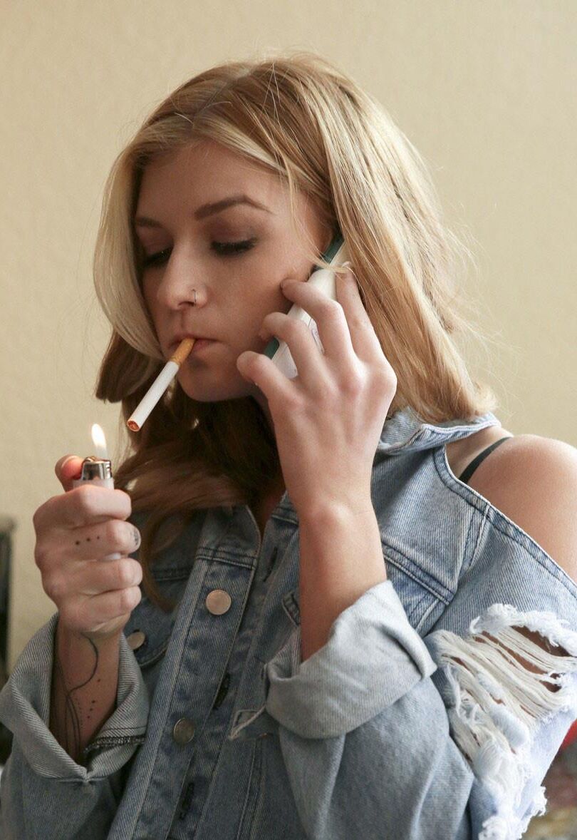 Lighting the cigarette