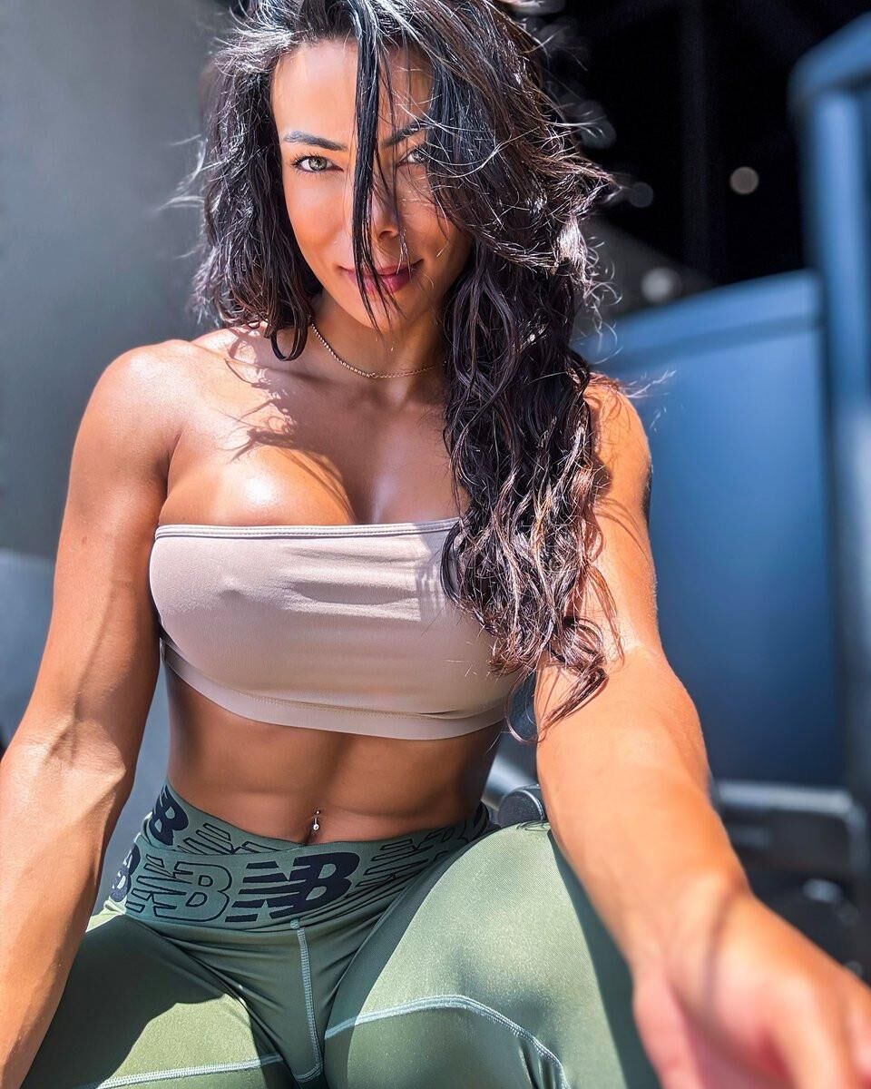Fernanda C