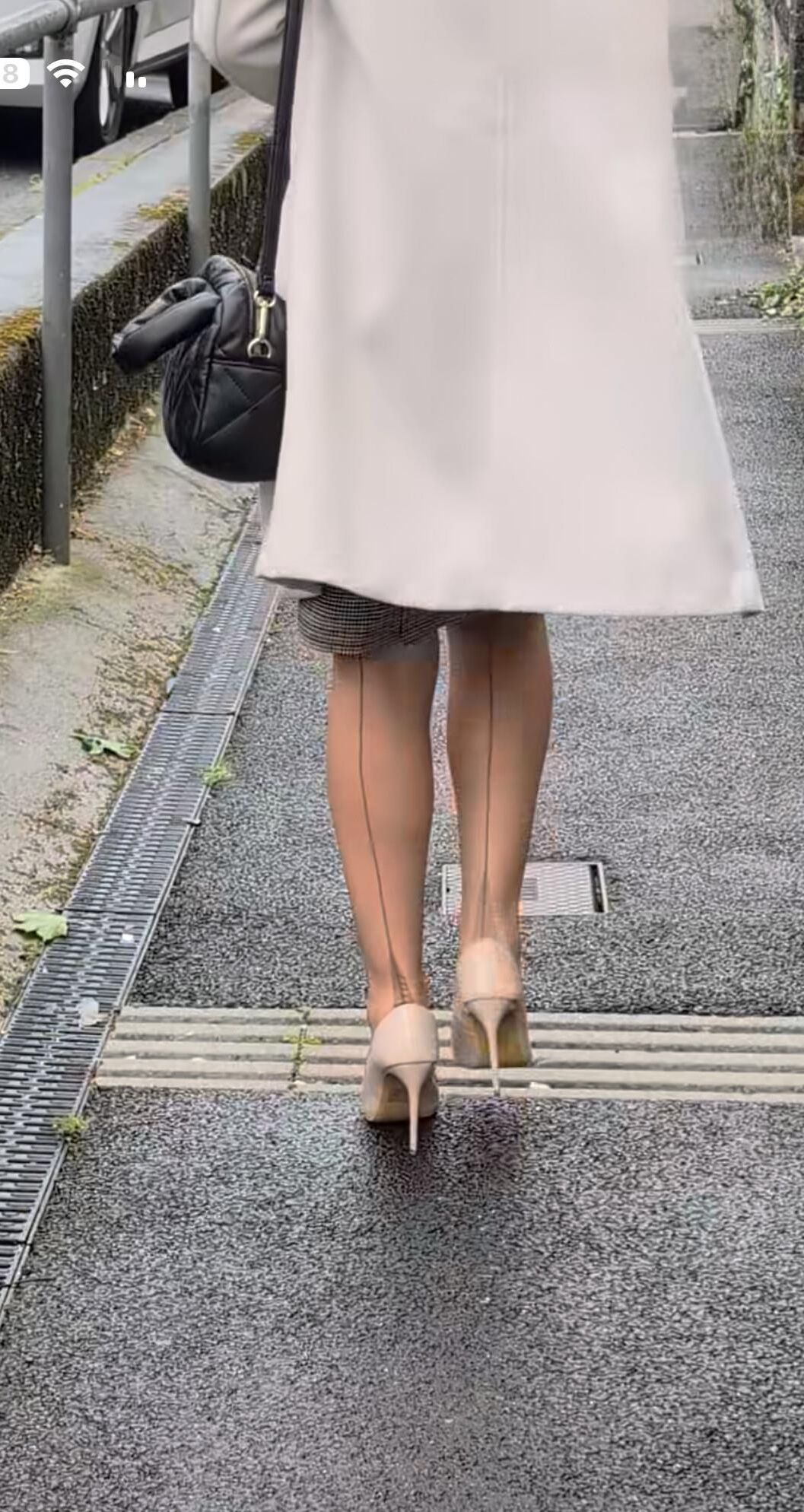 率直なタイツ