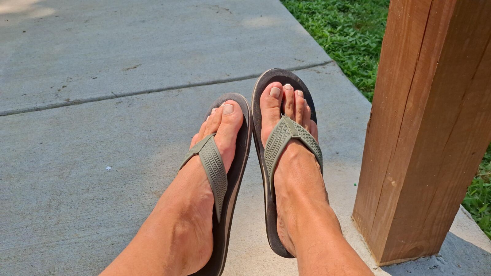 Do you like men wearing sandals