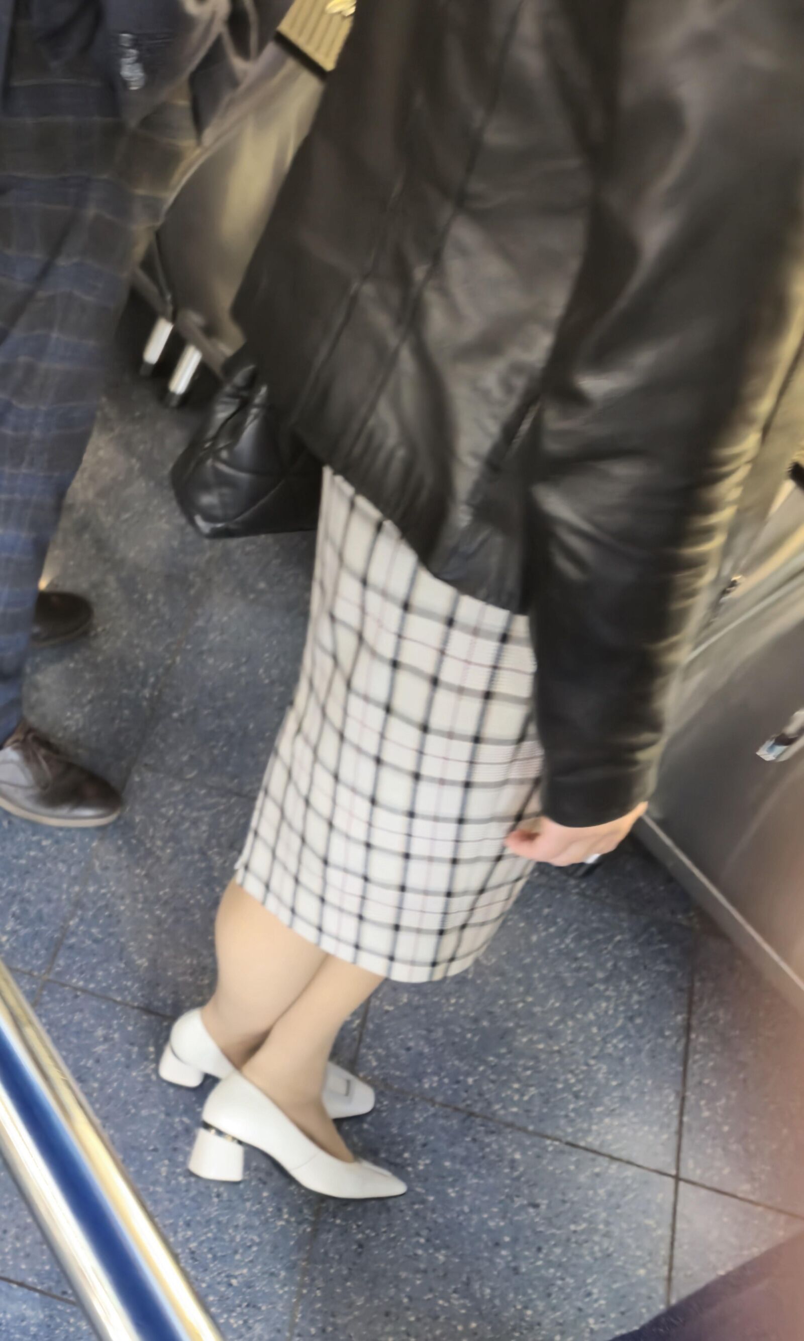 白いかかととヌードパンストの共同労働者