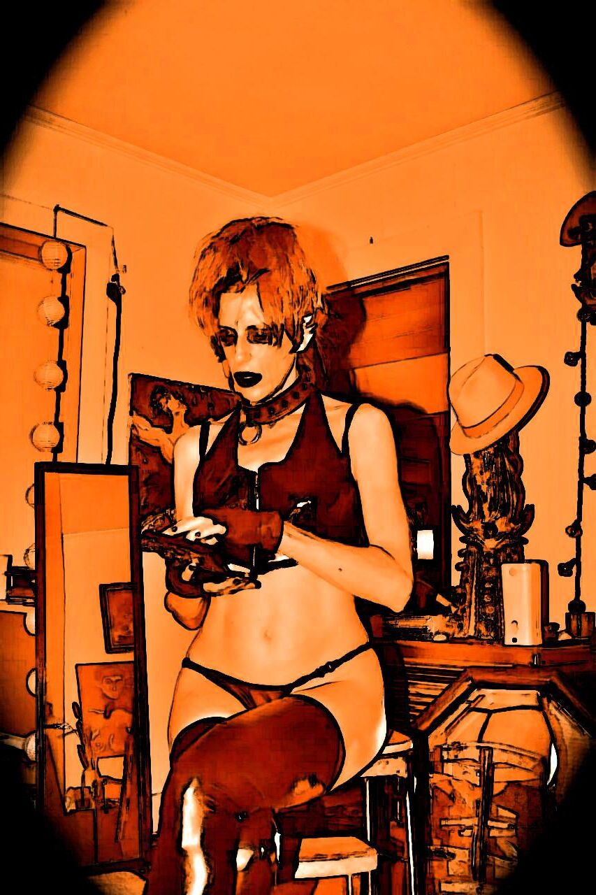 Fetish Slut Smokes Black and Gold