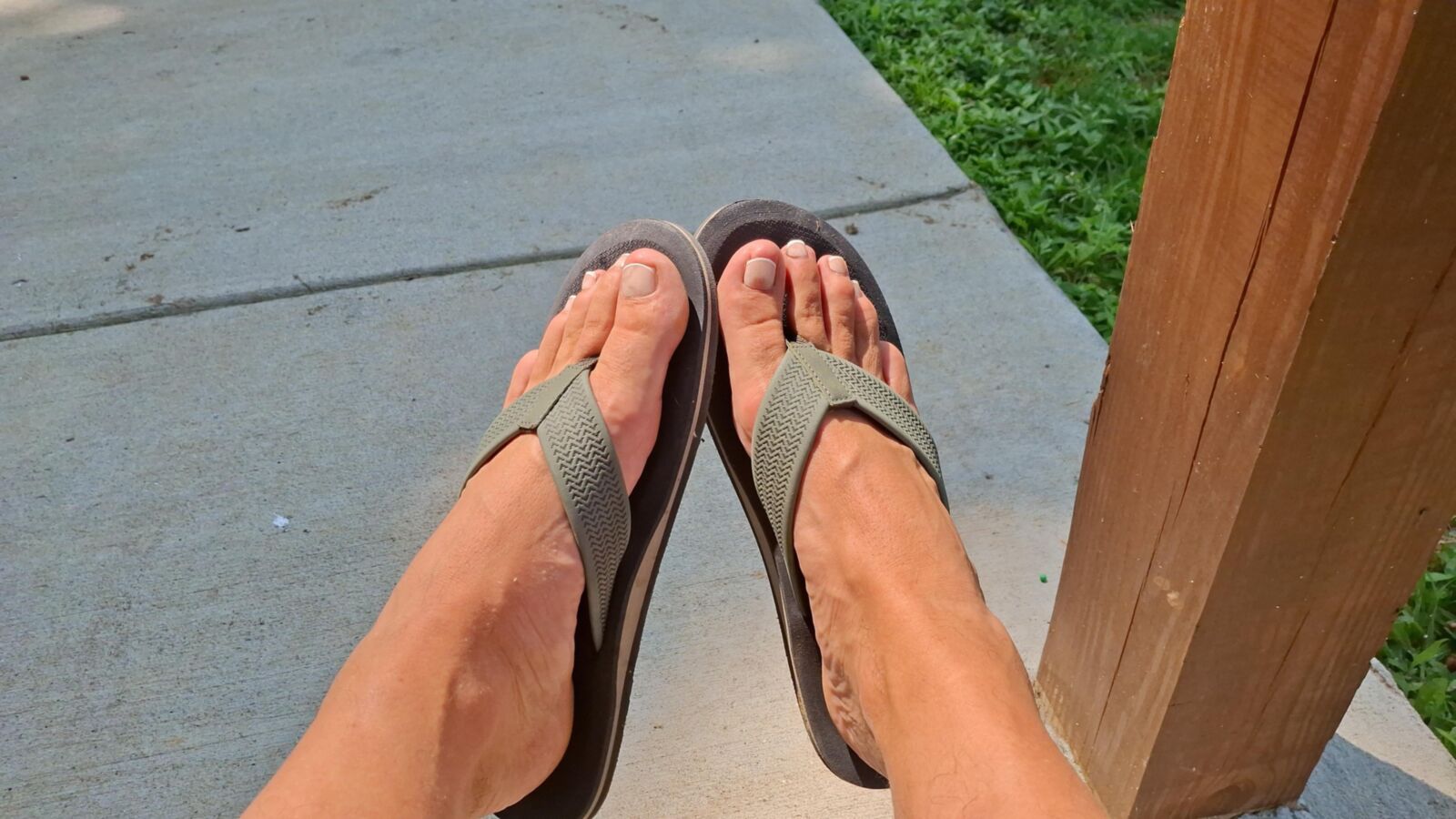 Do you like men wearing sandals
