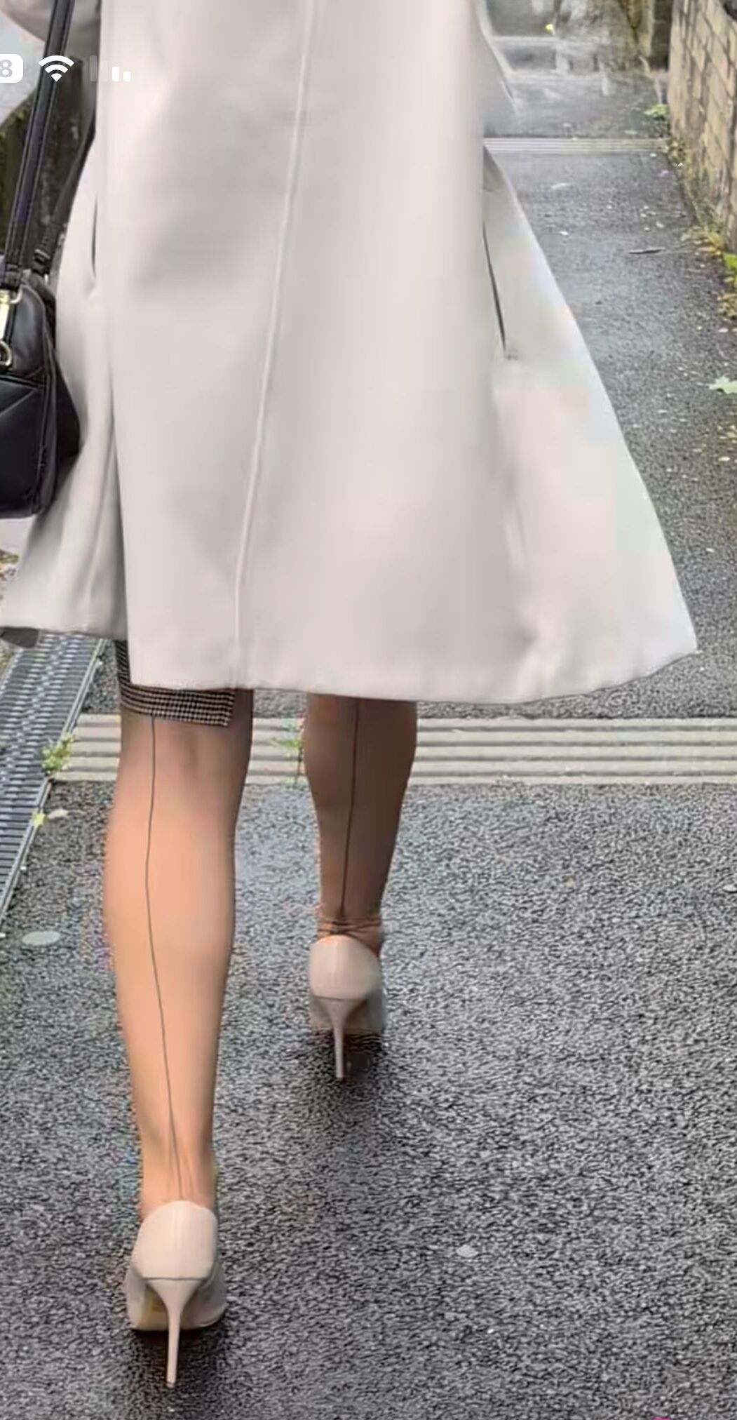 率直なタイツ
