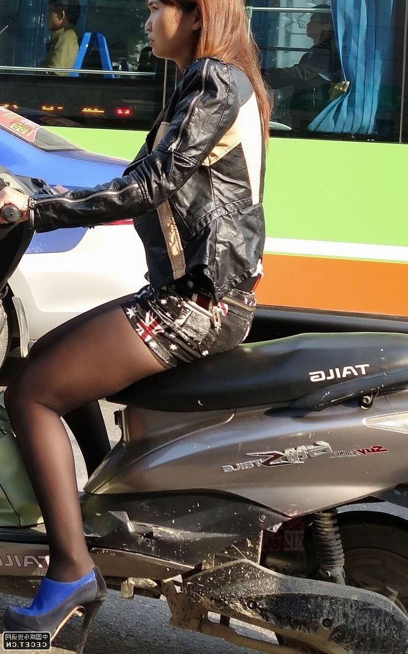 Miniskirt 