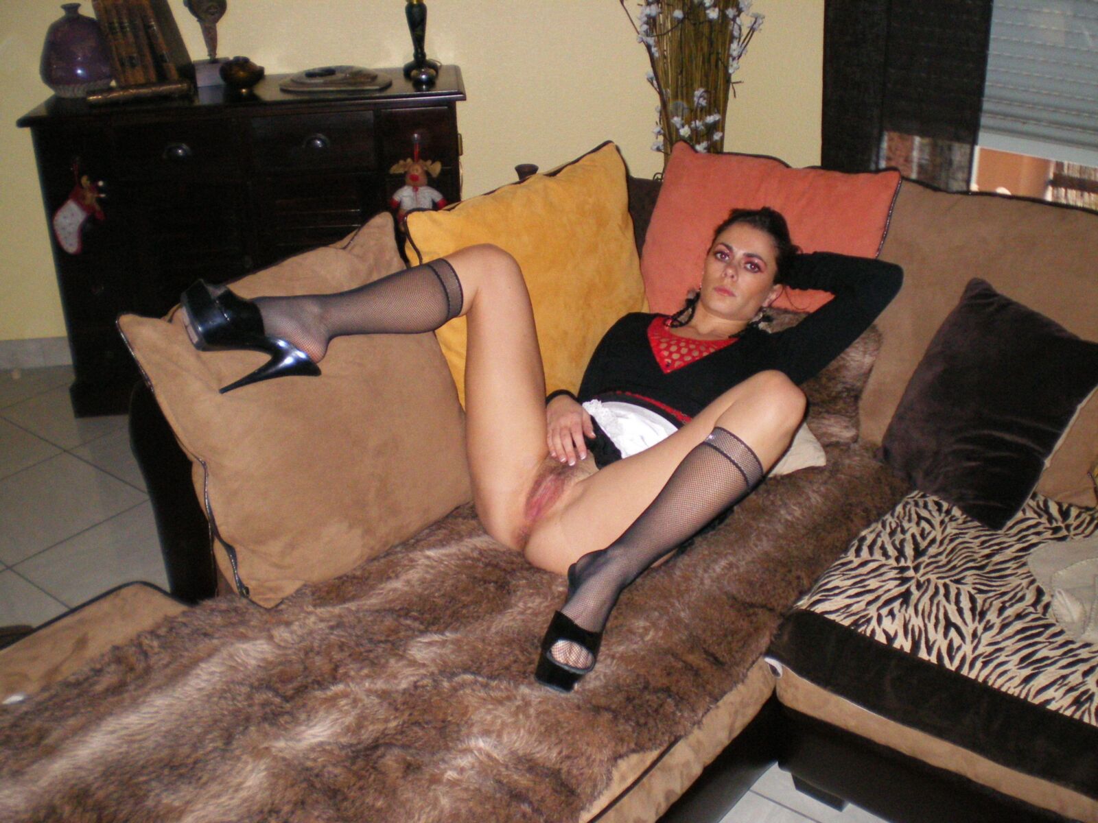  BOURGEOIS SLUT