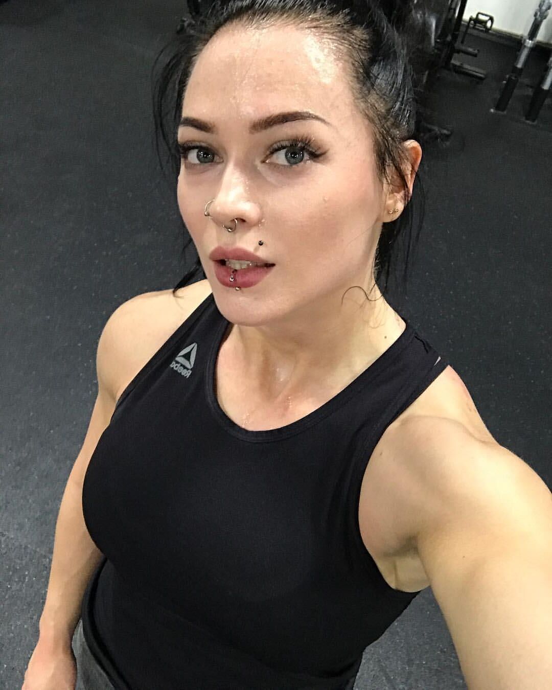 Random Muscle Girls 
