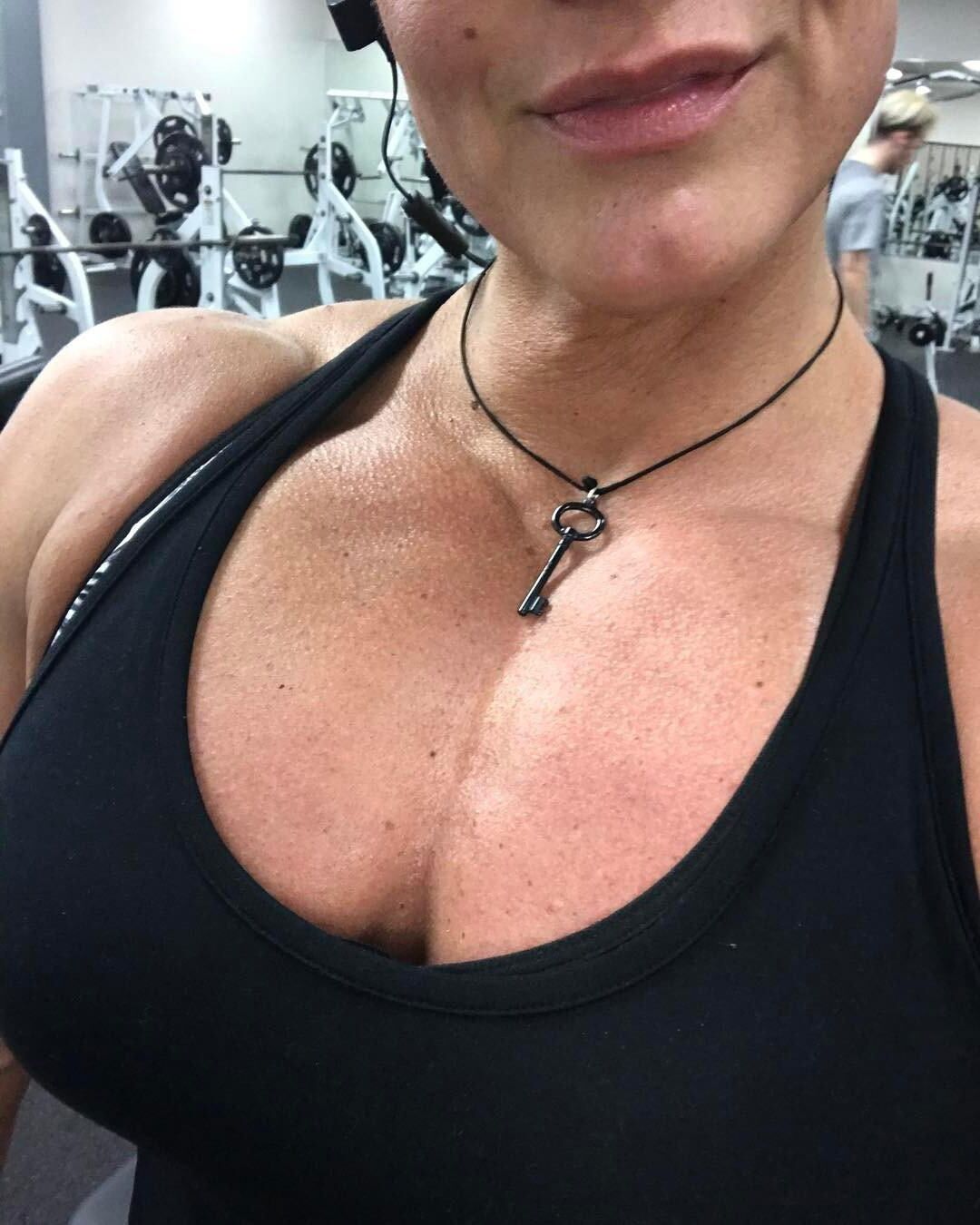 Random Muscle Girls 