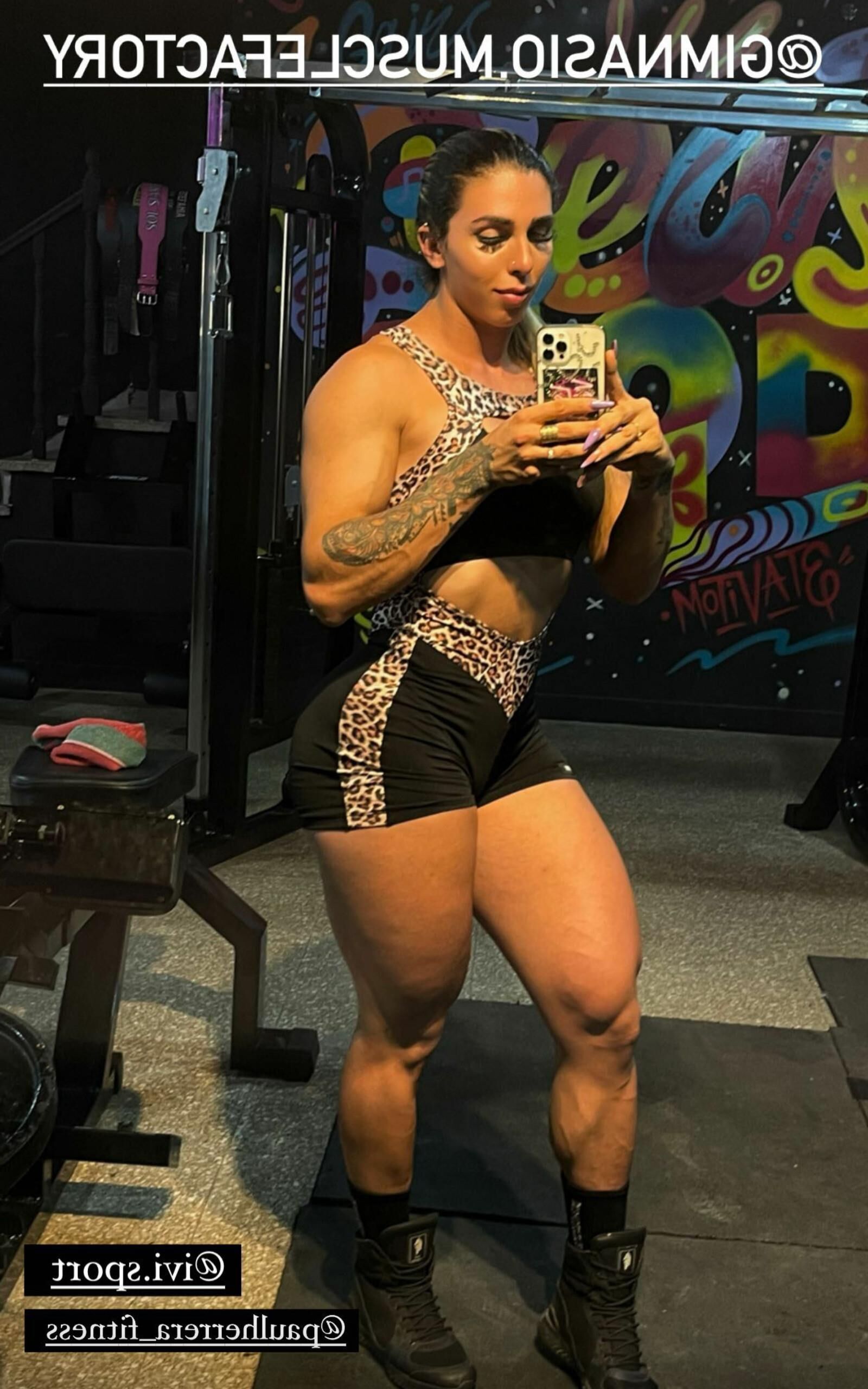 Random Muscle Girls 