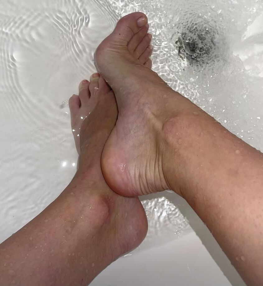 Kristin’s wet, natural, no polish, ball draining toes 