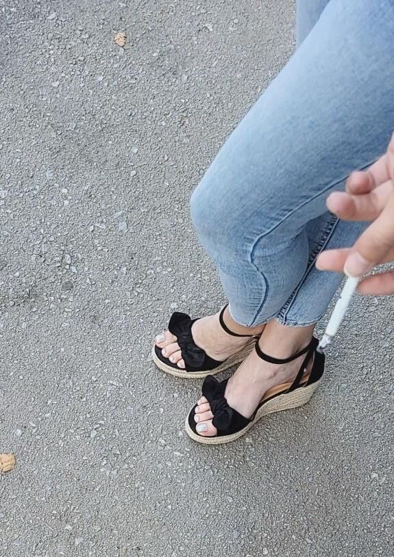 Candid feet 