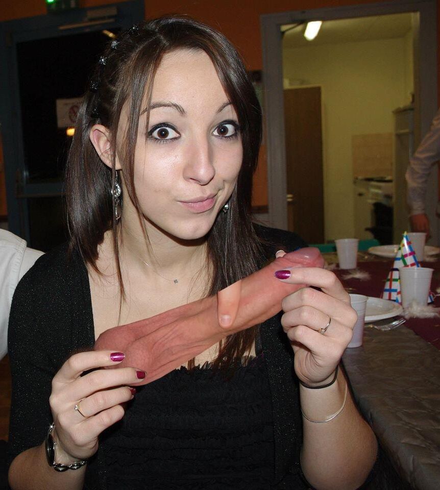 Penectomy Castration Castratrix cut off funny weird insolit 