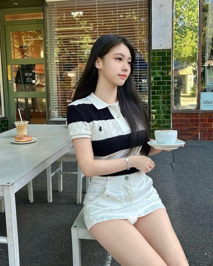 Miniskirt 