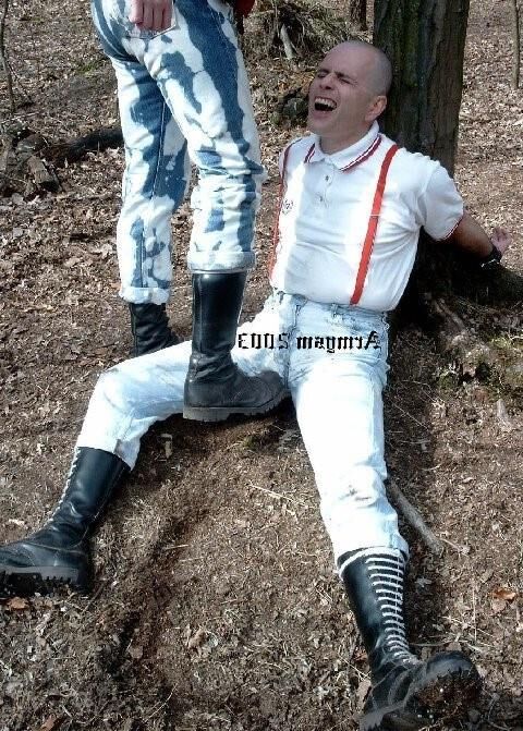 Ballbusting in Boots