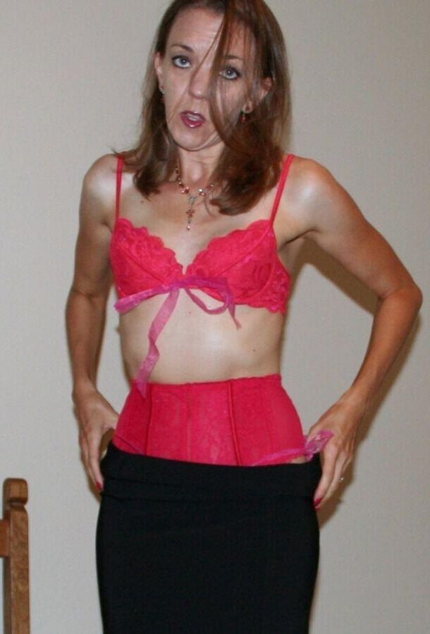 Slutjulie B whips and pins