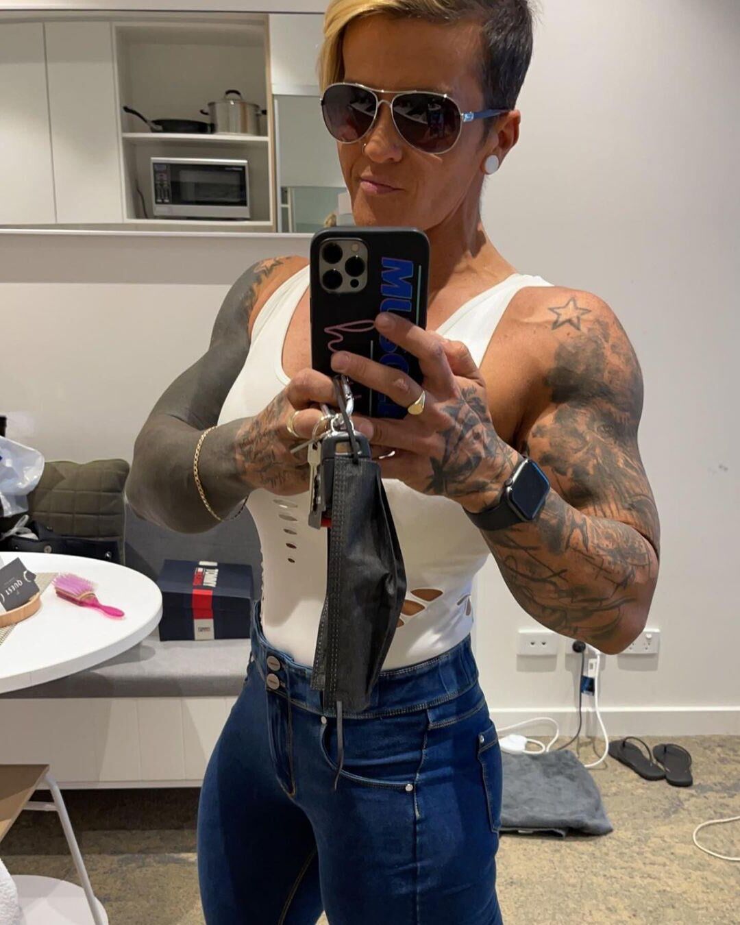Random Muscle Girls 