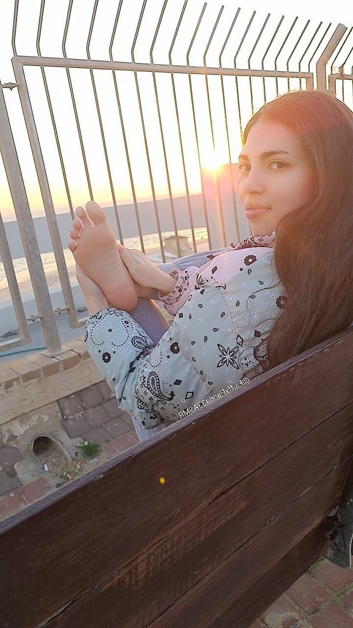 Sharonkay aka FlvffyPandaASMR