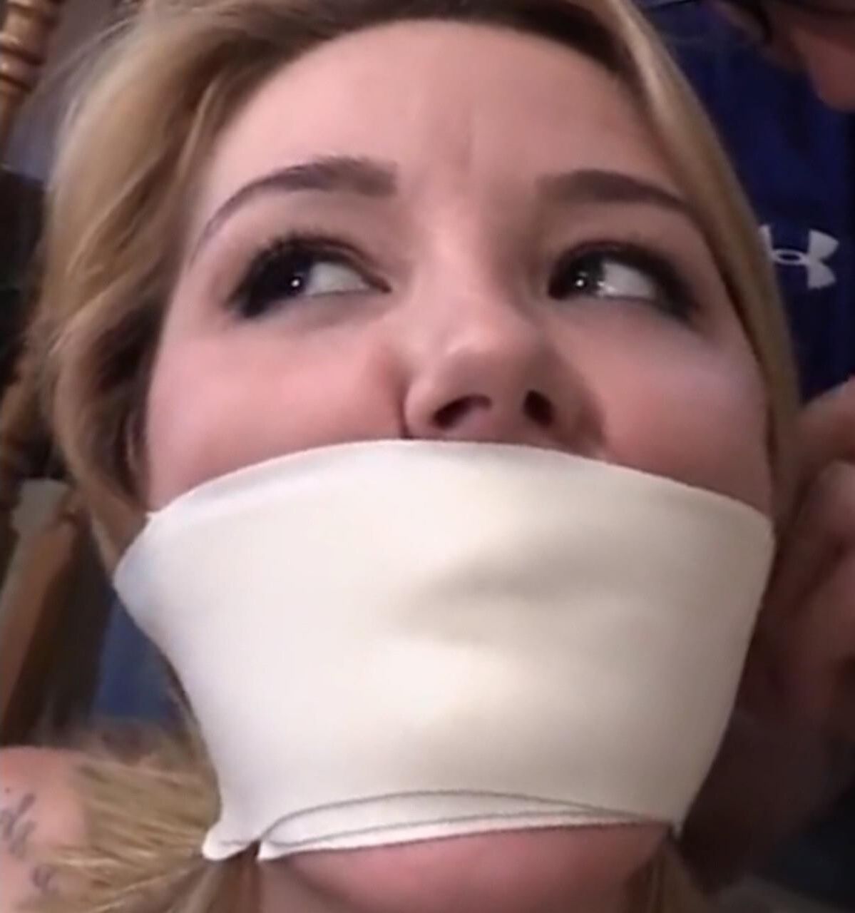 Gagged faces 