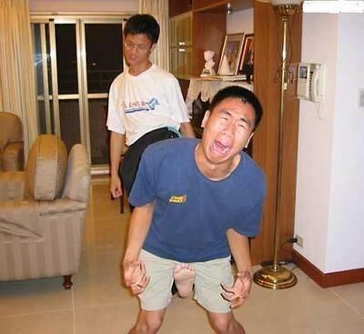Balls kicking