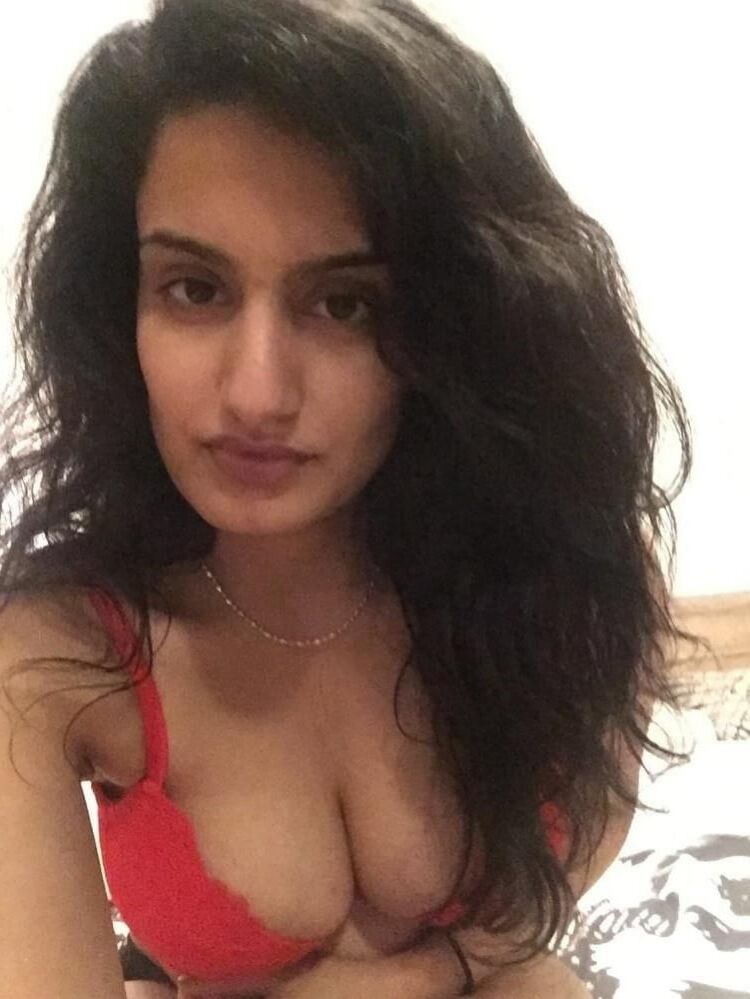 Beautiful Girls I would Submit to and Serve