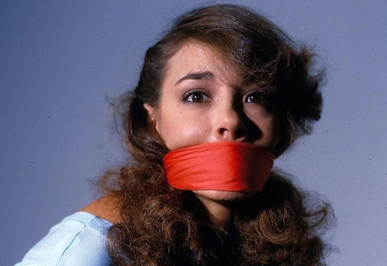 Gagged faces 