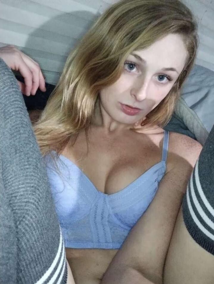 Beautiful Girls I would Submit to and Serve
