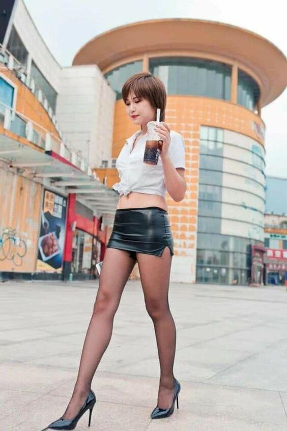 ミニスカート