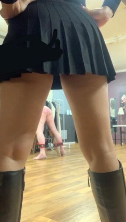 Random dommes and subs