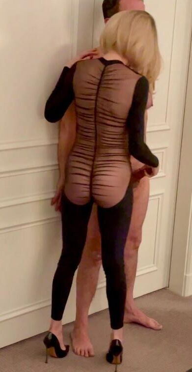 Random dommes and subs