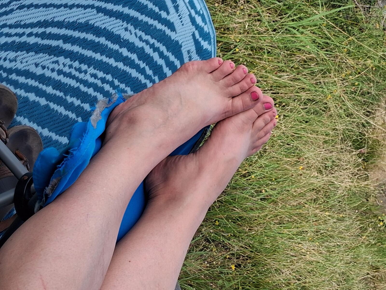 Day Day's Dirty, Smelly, and Sweaty FEET.