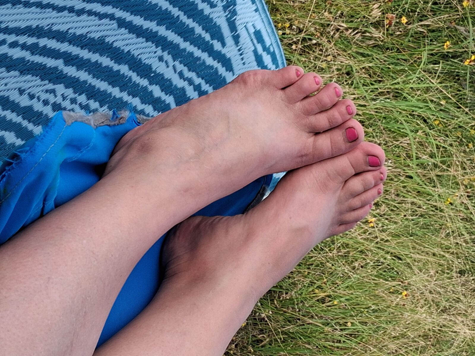 Day Day's Dirty, Smelly, and Sweaty FEET.