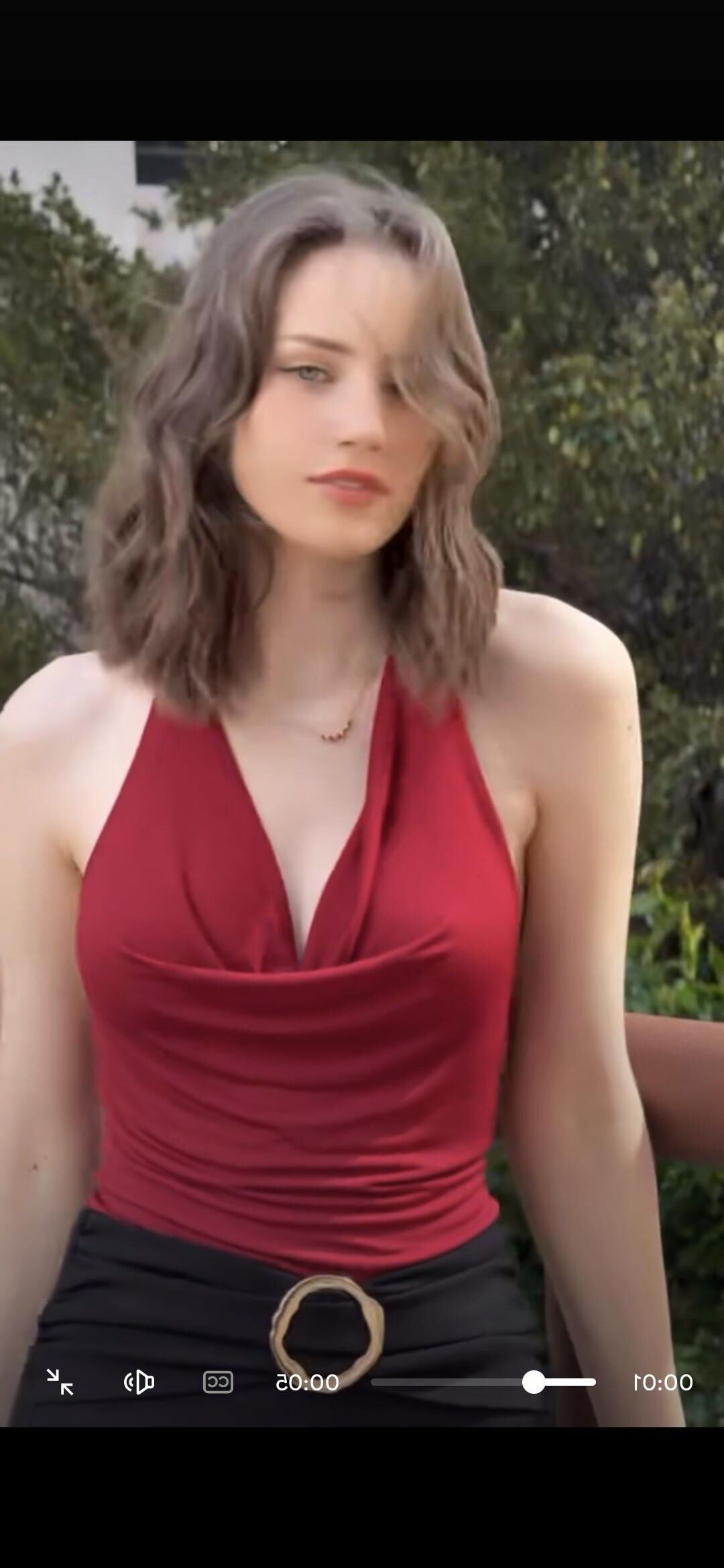 Braless 
