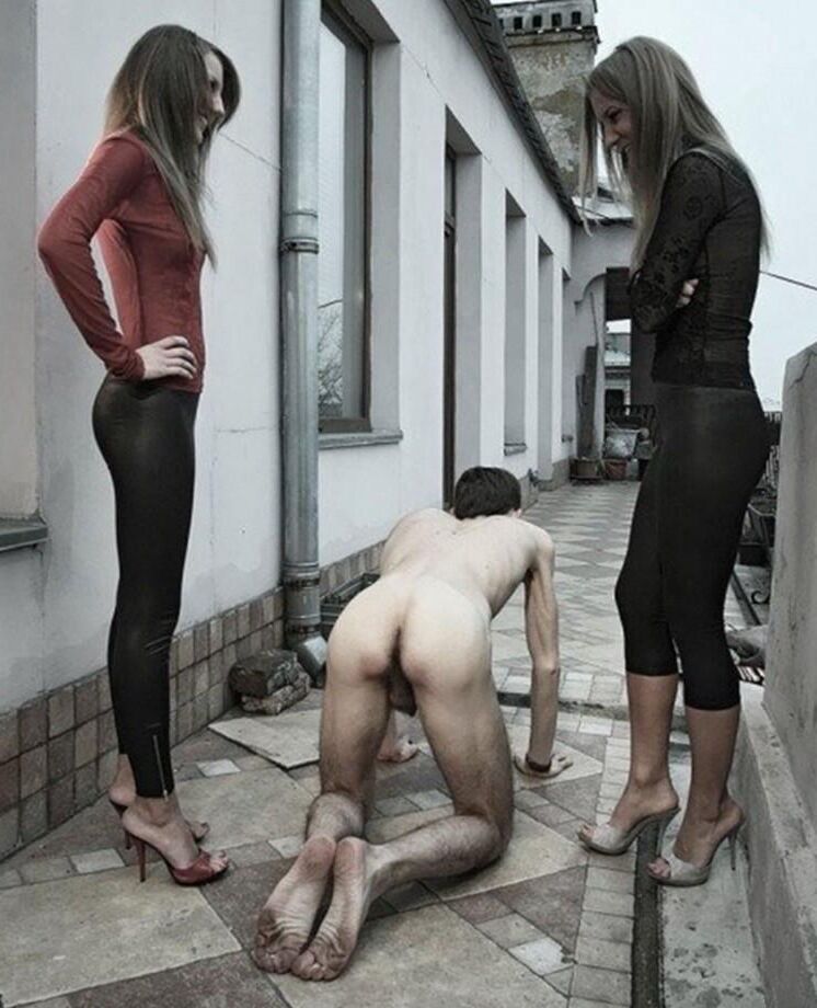 Strict Femdom Ladies 