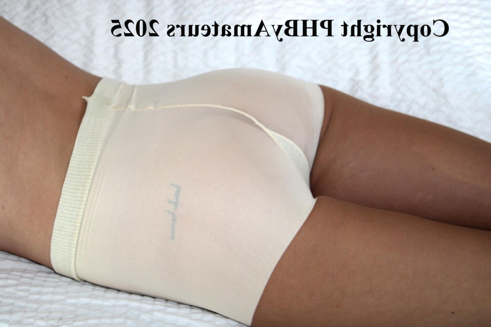 アマチュアによるPantyhoseの更新6月