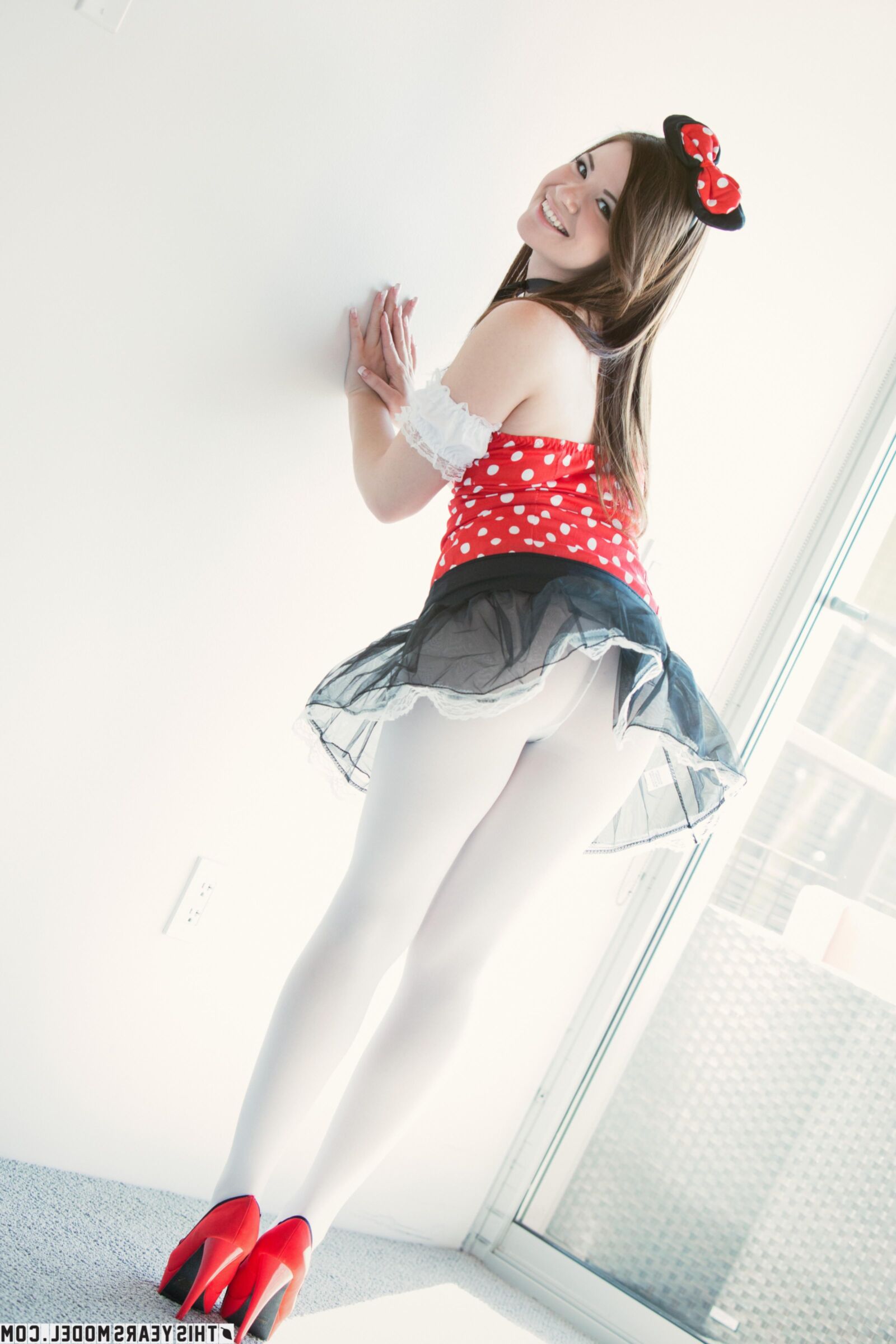 Alison Rey Mini Nerd（）