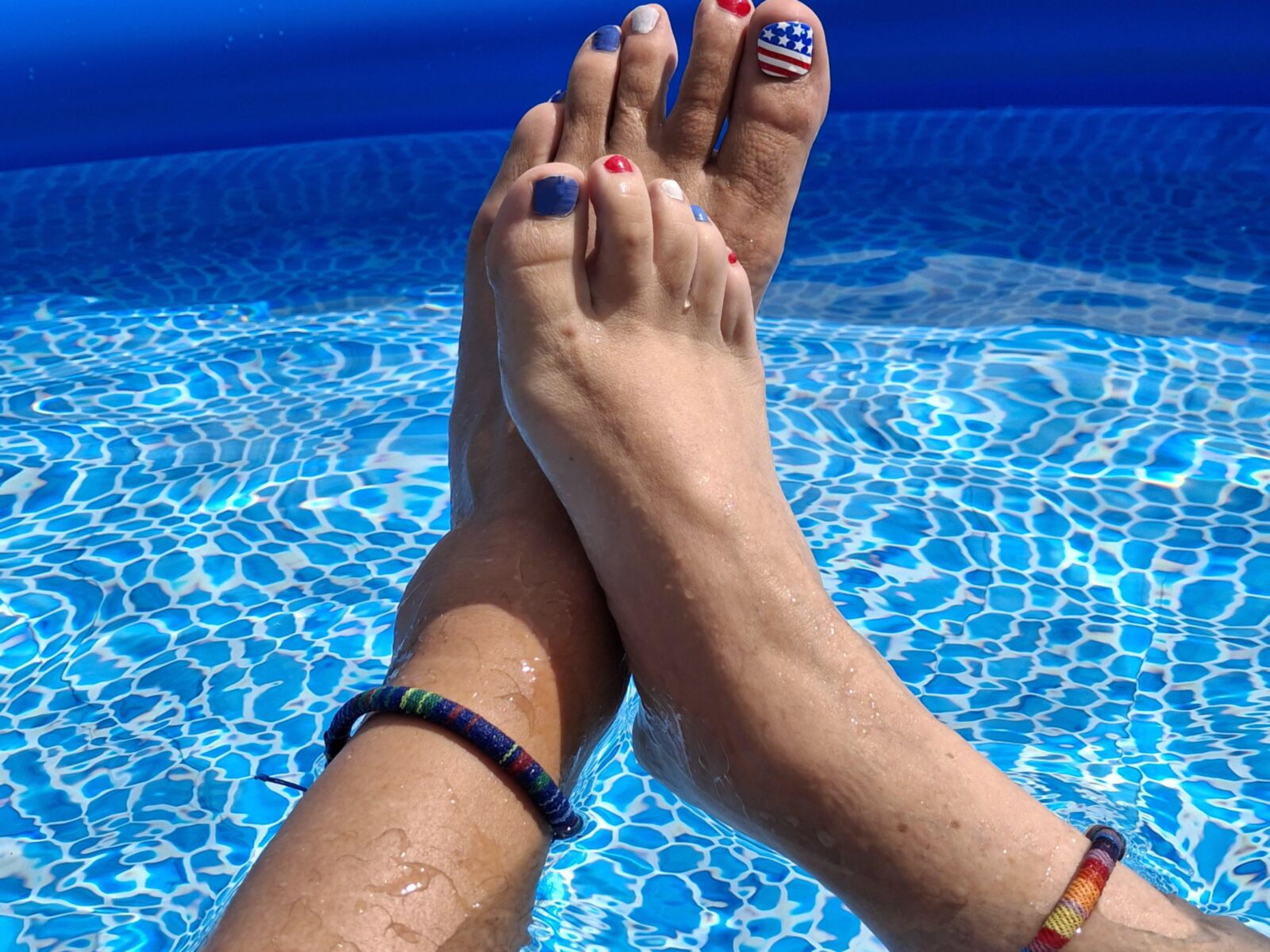Nossos pés estão prontos para o feriado!