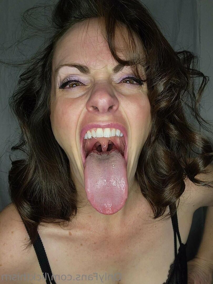 Tongues and tonsils 
