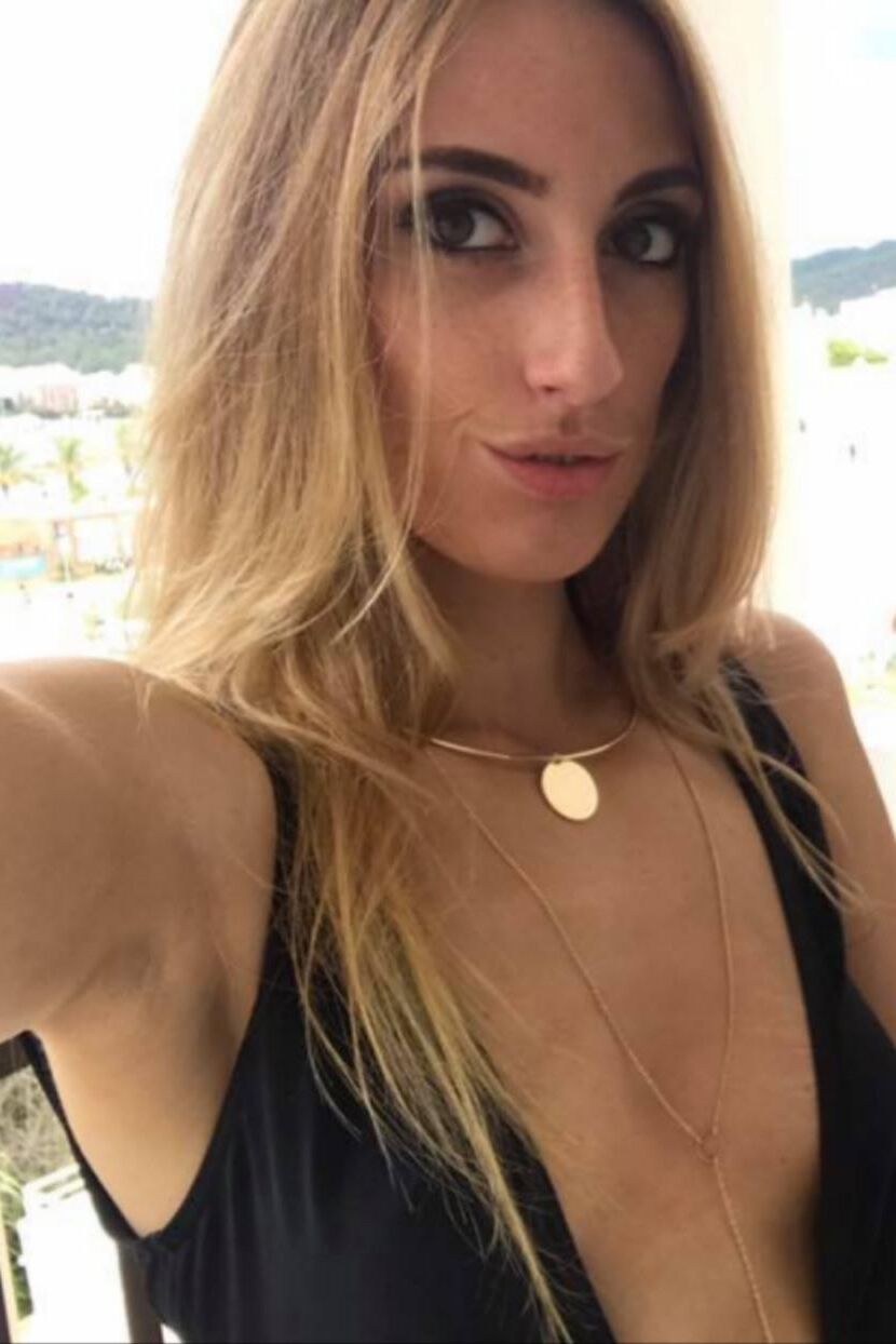 Garas loiras sexy eu adoraria ter me humilhado