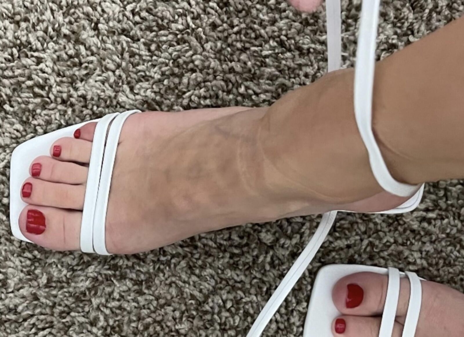 Meus favs selecionados de Kristins Red Toes de calcanhar