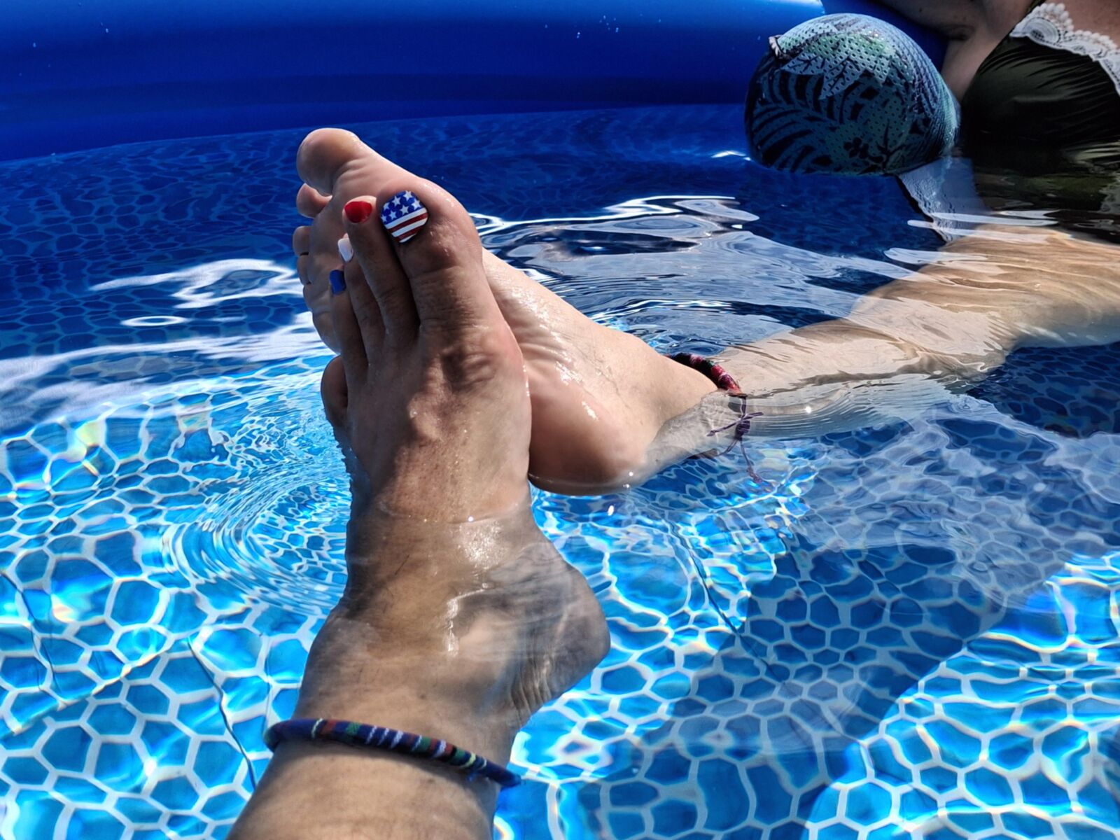 Nossos pés estão prontos para o feriado!