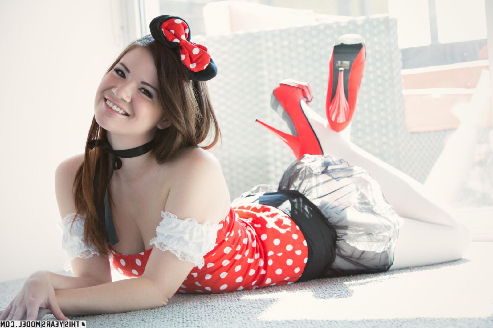 Alison Rey Mini Nerd（）