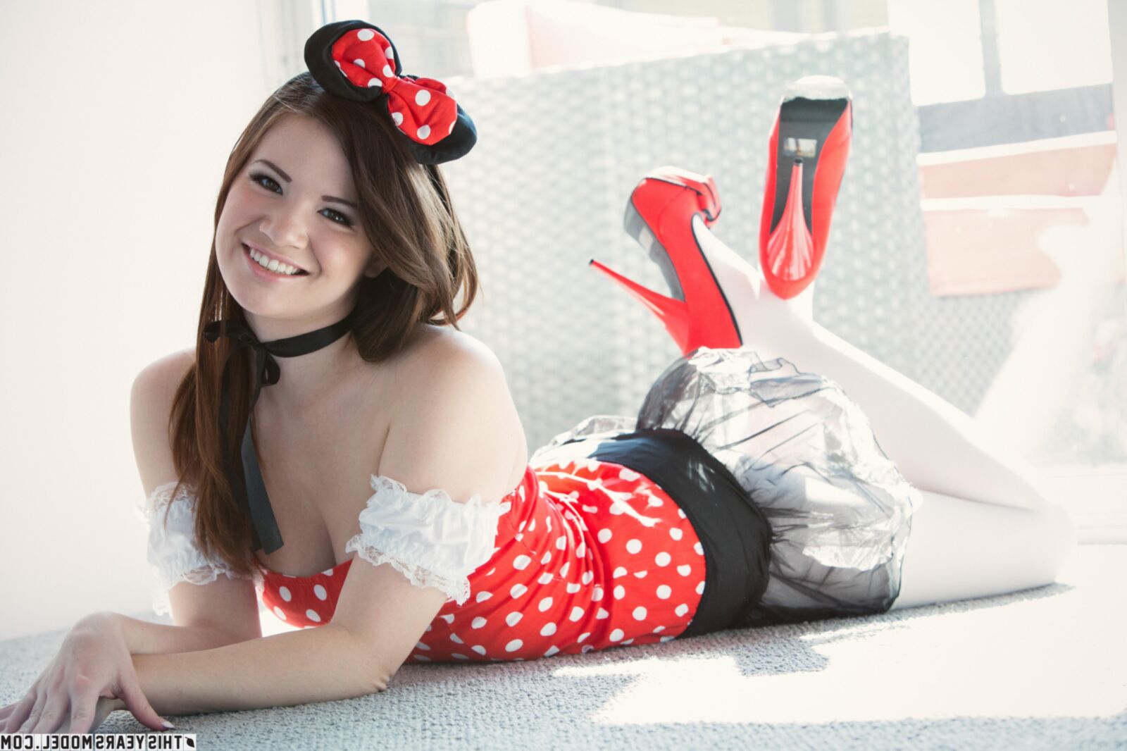 Alison Rey Mini Nerd（）