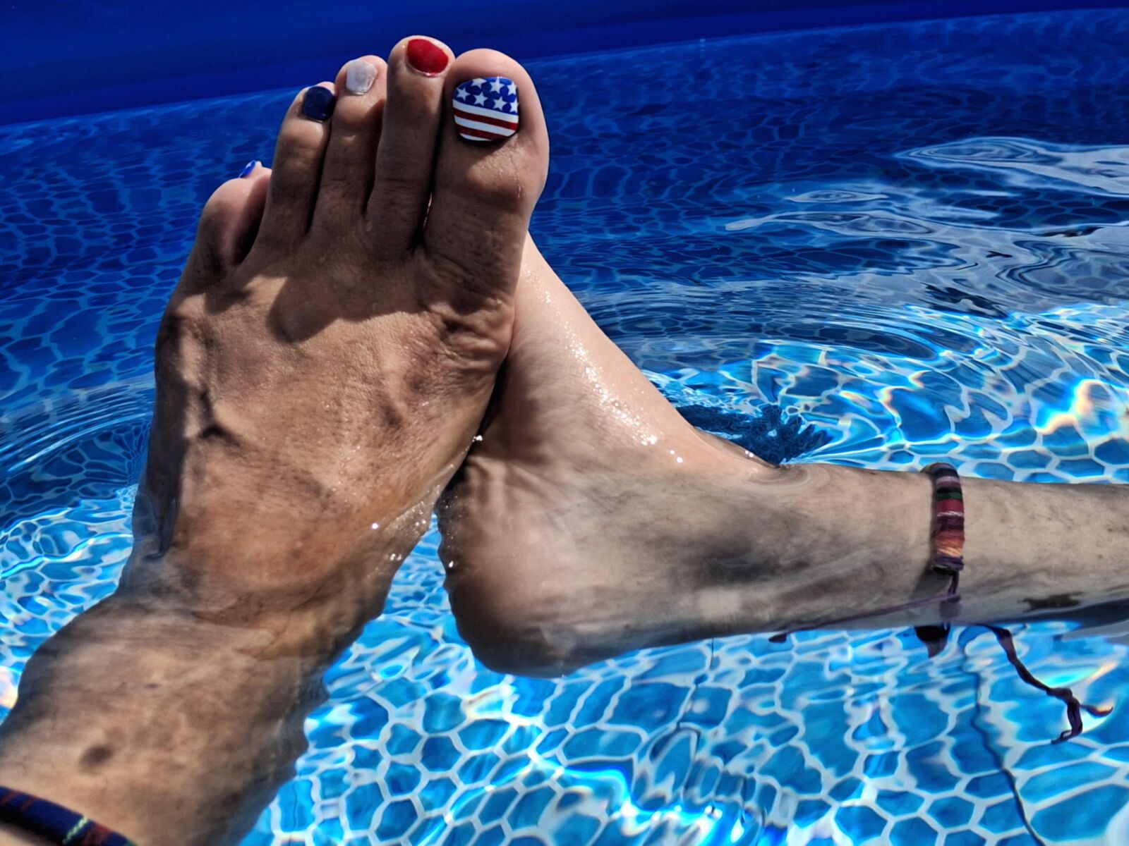 Nossos pés estão prontos para o feriado!