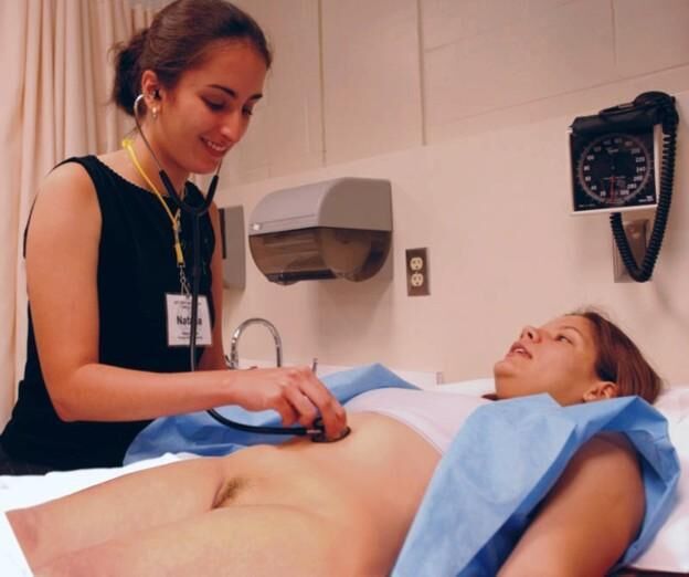 Medizinische Untersuchung von Frauen