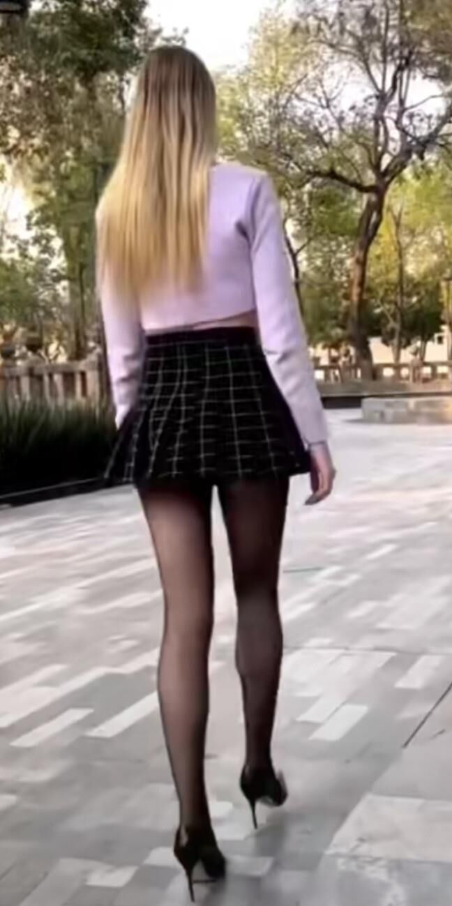 ミニスカート